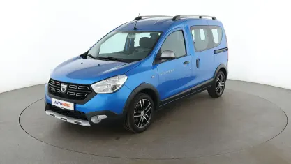 Gebraucht Dacia Dokker Stepway 131 PS (96 kW) 2020 Blau Van / Kleinbus
