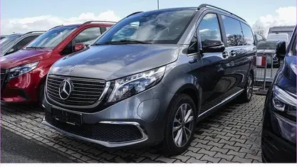 Gebraucht Mercedes EQV300 Avantgarde 150 kW (204 PS) 2021 Limousine