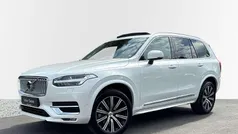 Weiss Gebraucht 2024 Volvo XC90 Plus SUV | 57.890 € (Fairer Preis)