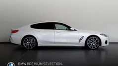 Weiss Gebraucht 2021 BMW 840 M Sport Coupé | 58.530 € (Guter Preis)