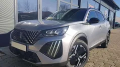 Artensesilber Neu 2024 Peugeot 2008 Allure SUV | 22.279 € (Fairer Preis)