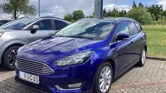 Indicblau metallic (metallic) Gebraucht 2015 Ford Focus Titanium Kombi | 10.900 € (Etwas zu teuer)