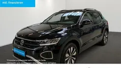 Gebraucht 2024 VW T-Roc Move SUV | 26.950 € (Fairer Preis)