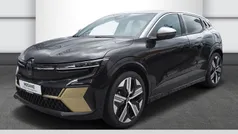 Gebraucht 2024 Renault Mégane Iconic Limousine | 39.690 €