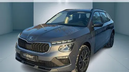 Graphitegrau metallic Neu 2026 Skoda Kamiq Selection SUV | 25.300 € (Fairer Preis)