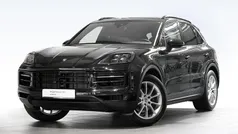 Chromitschwarzmetallic Gebraucht 2024 Porsche Cayenne SUV | 87.690 € (Superpreis)