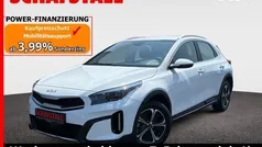 Weiss ((wd) cararraweiss) Gebraucht 2022 Kia XCeed Vision SUV | 18.979 € (Superpreis)