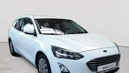 Gebraucht Ford Focus Cool & Connect 120 PS (88 kW) 2022 Frostweiß Kombi