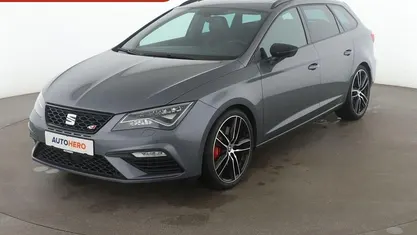 Grau Gebraucht 2017 Seat Leon 4Drive Kombi | 19.250 € (Fairer Preis)