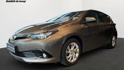 Gebraucht Toyota Auris Comfort 116 PS (85 kW) 2017 Kleinwagen