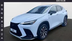 Fujiweiß metallic Gebraucht 2023 Lexus NX450h+ E-FOUR F-Sport SUV | 58.400 € (Fairer Preis)