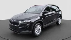 Schwarzmagic Neu 2025 Skoda Karoq Selection SUV | 35.540 € (Fairer Preis)
