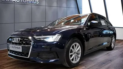 Gebraucht Audi A6 Ambiente 204 PS (150 kW) 2023 Blau Kombi