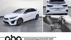 Weiß Neu 2025 Kia Ceed GT-Line Limousine | 28.190 € (Guter Preis)