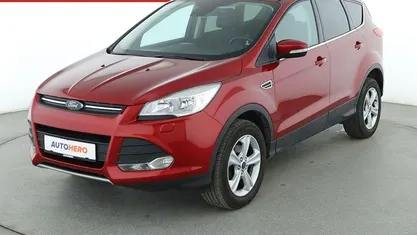 Second-hand Ford Kuga SYNC Edition 150 CP (110 kW) 2016 Roșu SUV
