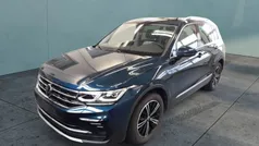 Blau Gebraucht 2023 VW Tiguan Elegance SUV | 32.690 € (Guter Preis)