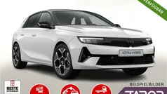 Weiß Neu 2025 Opel Astra Limousine | 27.988 € (Fairer Preis)