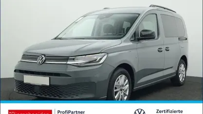 Usata VW Caddy Life 122 CV (89 kW) 2023 Grigio Monovolume