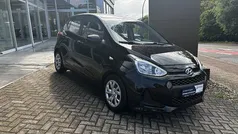 Phantom black. Gebraucht 2019 Hyundai i10 Trend Kleinwagen | 12.990 € (Etwas zu teuer)