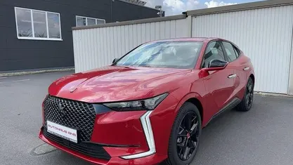 Gebraucht DS Automobiles DS4 Performance 131 PS (96 kW) 2023 Velvetrot (rot) Limousine