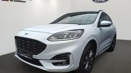 Gebraucht Ford Kuga ST-Line 224 PS (164 kW) 2022 Frostweiß SUV