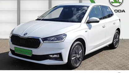 Gebraucht Skoda Fabia Tour 116 PS (85 kW) 2025 Moonweiss metallic Kleinwagen