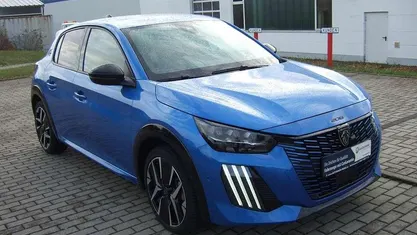 Vertigoblau Gebraucht 2024 Peugeot 208 GT Kleinwagen | 21.390 €