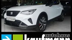 Weiß Gebraucht 2024 Seat Arona Design SUV | 24.890 € (Fairer Preis)