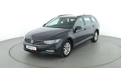 Grau Gebraucht 2021 VW Passat Business Kombi | 22.690 € (Fairer Preis)