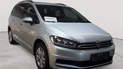 Gebraucht VW Touran Comfortline 150 PS (110 kW) 2021 Reflexsilber metallic Van / Kleinbus