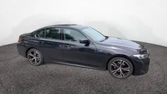 Black sapphire Gebraucht 2025 BMW 320 M Sport Limousine | 39.950 € (Superpreis)