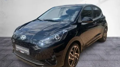 Gebraucht Hyundai i10 Prime 79 PS (58 kW) 2025 Phantom black / met Kleinwagen