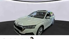 Weiss Gebraucht 2022 Skoda Octavia Style Kombi | 22.997 € (Guter Preis)