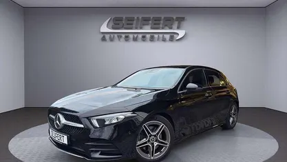 Schwarz Gebraucht 2021 Mercedes A220 AMG line Limousine | 28.690 € (Fairer Preis)