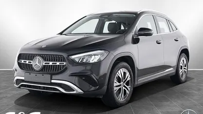 Gebraucht 2025 Mercedes GLA200 Progressive SUV | 39.977 € (Fairer Preis)
