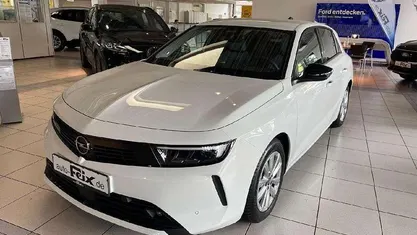 Gebraucht 2023 Opel Astra Elegance Limousine | 18.690 € (Guter Preis)