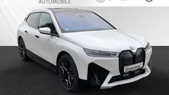 Gebraucht 2024 BMW iX Sport Line SUV | 69.888 € (Superpreis)