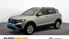 Reflexsilber metallic Gebraucht 2024 VW T-Cross Life SUV | 23.640 € (Fairer Preis)