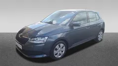 Grau Gebraucht 2021 Skoda Fabia Cool Plus Limousine | 14.551 €