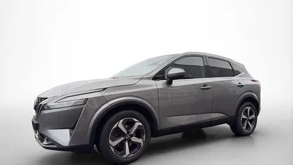 Grau Gebraucht 2022 Nissan Qashqai 360º SUV | 23.980 € (Fairer Preis)
