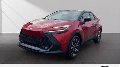 Gebraucht 2024 Toyota C-HR Team SUV | 33.890 € (Superpreis)