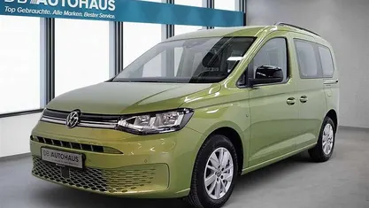 Gebraucht VW Caddy Life 122 PS (89 kW) 2023 Grün Van / Kleinbus