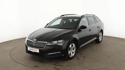 Gebraucht Skoda Superb Ambition 190 PS (139 kW) 2021 Schwarz Kombi