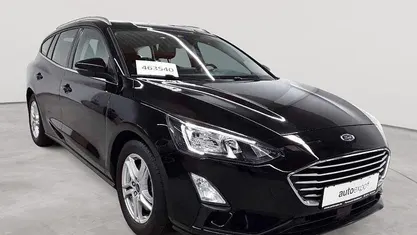 Obsidianschwarz metallic Gebraucht 2020 Ford Focus Cool & Connect Kombi | 11.790 € (Guter Preis)