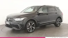 Schwarz Gebraucht 2024 VW Tiguan Allspace R-line SUV | 46.384 € (Fairer Preis)