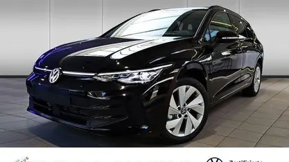 Schwarz Gebraucht 2025 VW Golf VIII Life Kombi | 26.487 € (Fairer Preis)