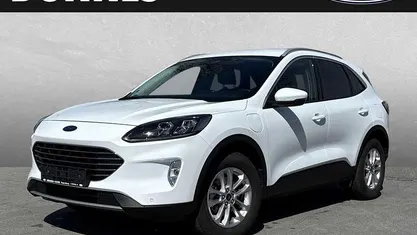 Weiß (frostweiß) Gebraucht 2022 Ford Kuga Titanium X SUV | 28.695 € (Fairer Preis)