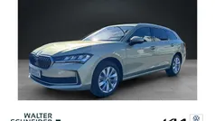 Beige Neu 2024 Skoda Superb Selection Kombi | 36.990 € (Superpreis)