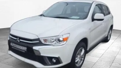 Gebraucht Mitsubishi ASX 117 PS (86 kW) 2018 Weiß SUV