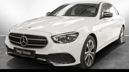 Gebraucht Mercedes E300 Avantgarde 194 PS (142 kW) 2021 Unilack polarweiß Limousine